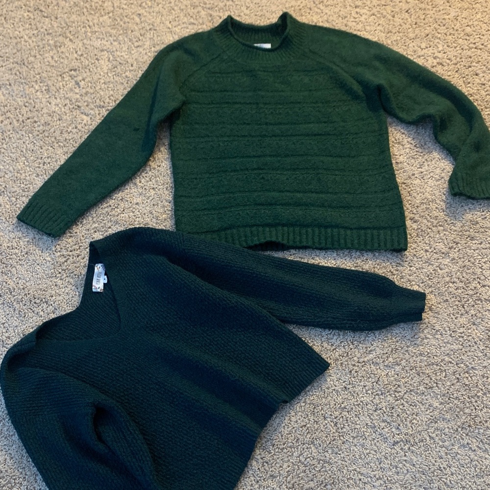 Croft & Barrow Forest Green Sweater DuoSt Patrick’s Day special!